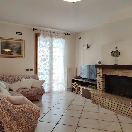 Relax In Collina A Due Passi Dal Mare דירה *