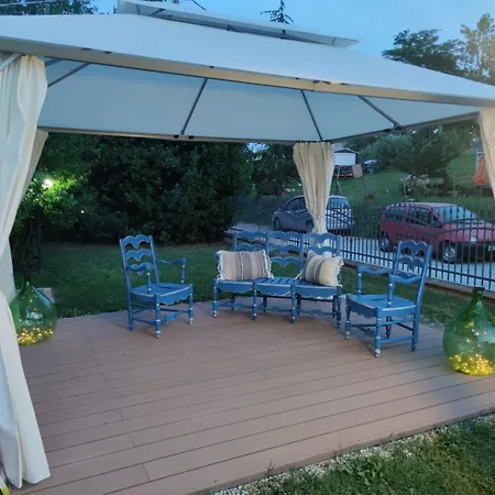 Relax In Collina A Due Passi Dal Mare דירה