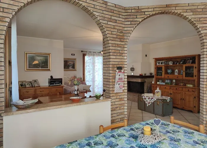 Relax In Collina A Due Passi Dal Mare