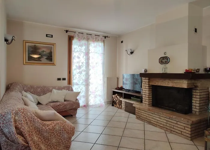 Relax In Collina A Due Passi Dal Mare Appartement *